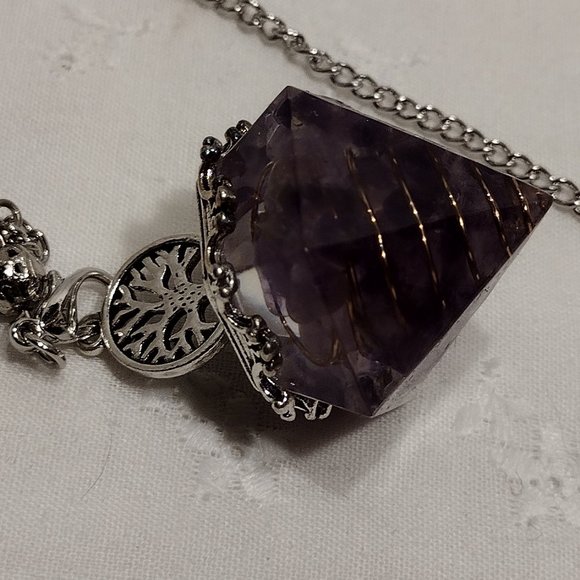 Amethyst Dowsing Divination Pendulum - Picture 2 of 3